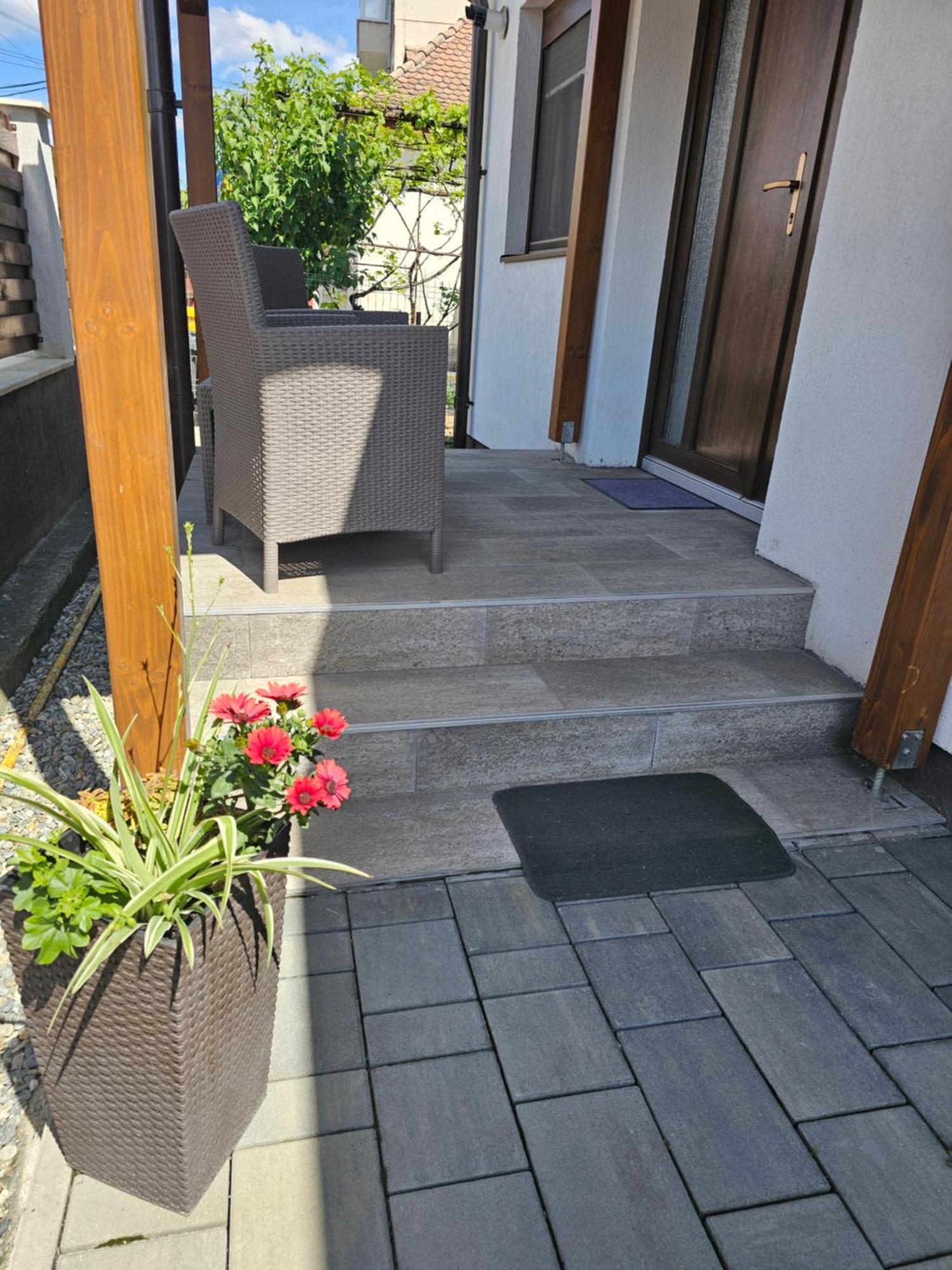 Ferienwohnung Concept Urban Mediaş Exterior foto